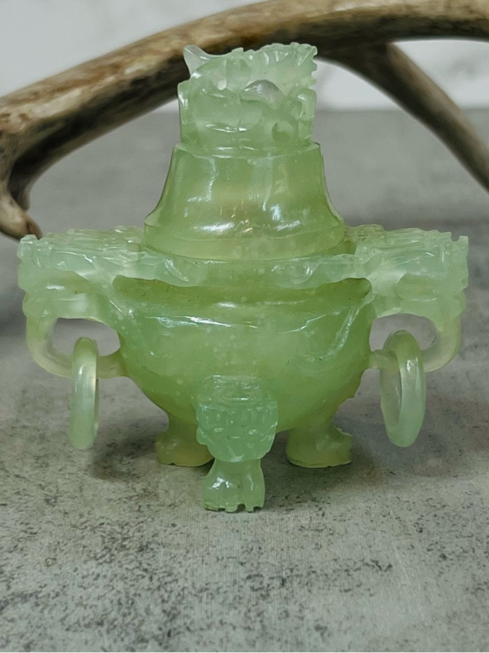 Vintage Chinese Nephrite Jade Carved Incense Burner Fu Dog Dragon Motif